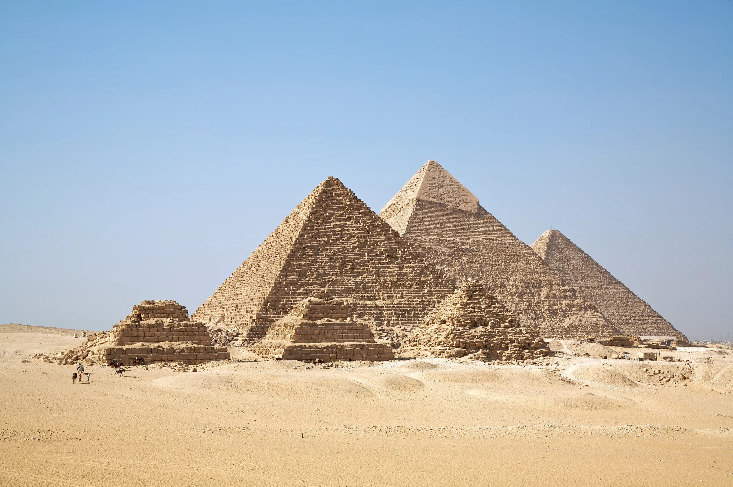 Giza Pyramids Complex: Complete History, Architecture & Facts